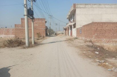 5.2 Marla plot for sale   In Ahmad villas near millat Town Faisalabad