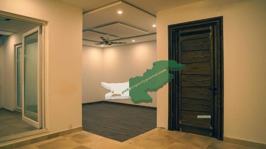 one Kanal house for sale in DHA lahore Phase 6