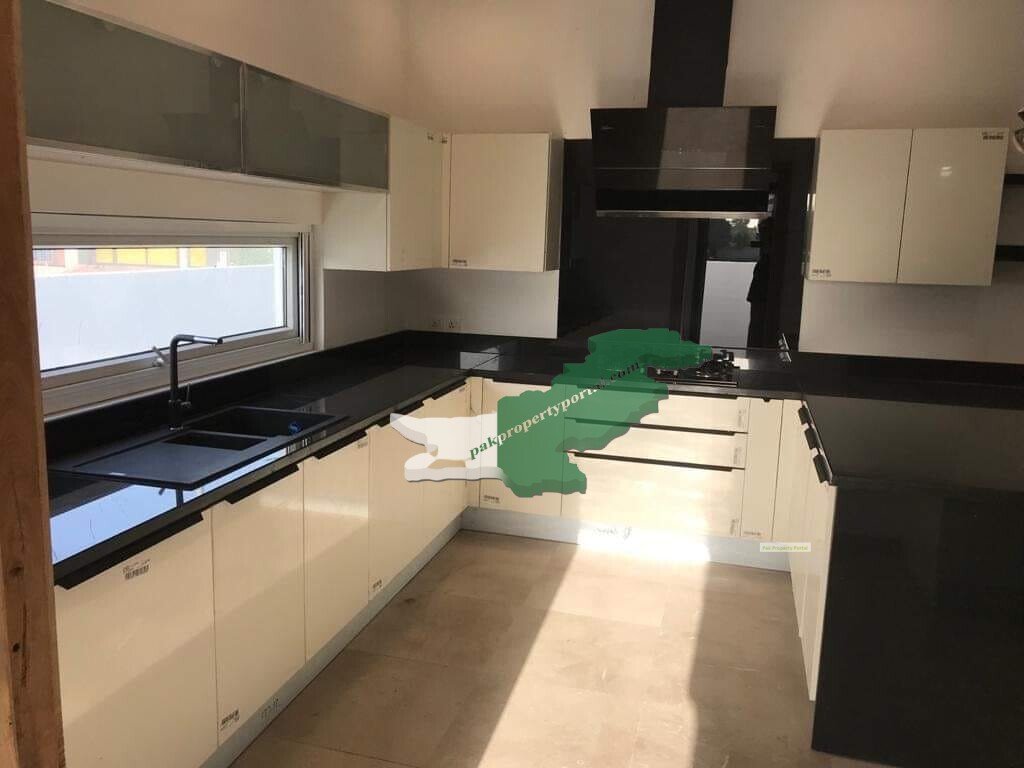 one Kanal house for sale in DHA lahore Phase 6