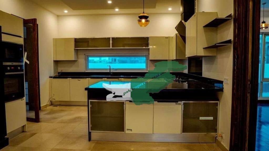 one Kanal house for sale in DHA lahore Phase 6