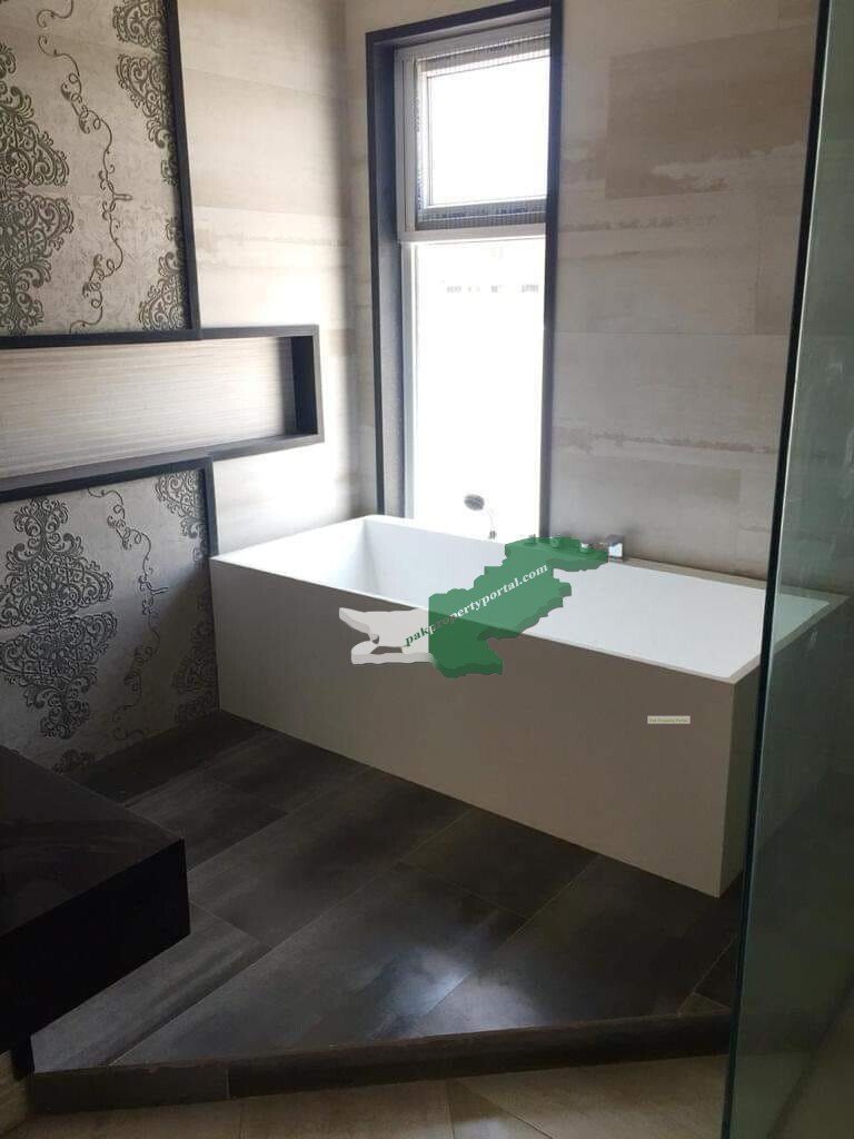 one Kanal house for sale in DHA lahore Phase 6