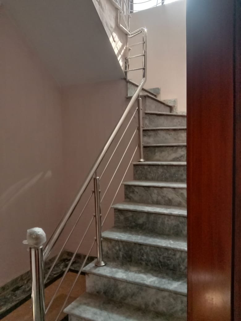 10 Marla House For Rent in park view city Block Tulip  Main Multan road Lahore