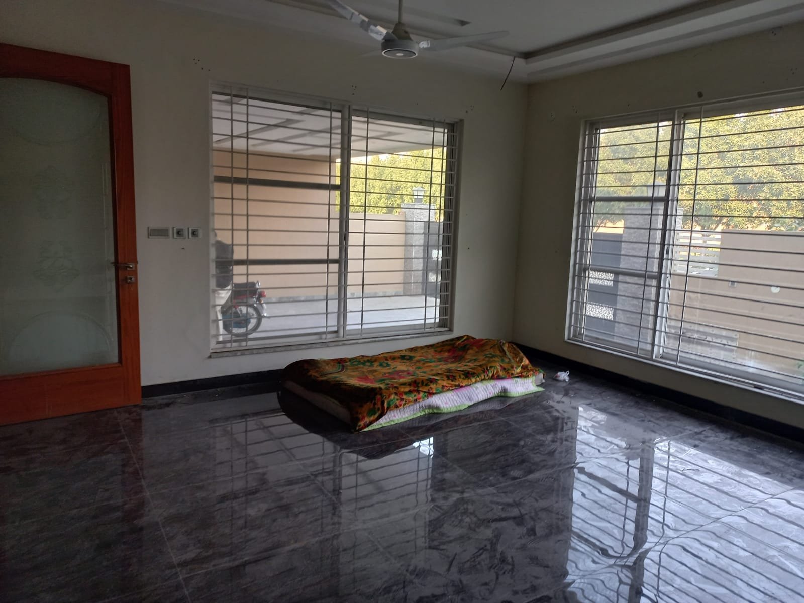 16 Marla House For Rent Tariq Garden Lahore