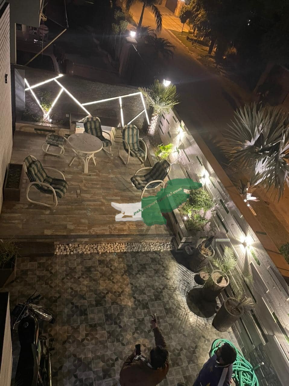 MOST BEAUTIFUL 1 KANAL HOUSE FOR SALE  PH 2 T BLOCK NEAR LALKIK JAAN CHOCK Lahore
