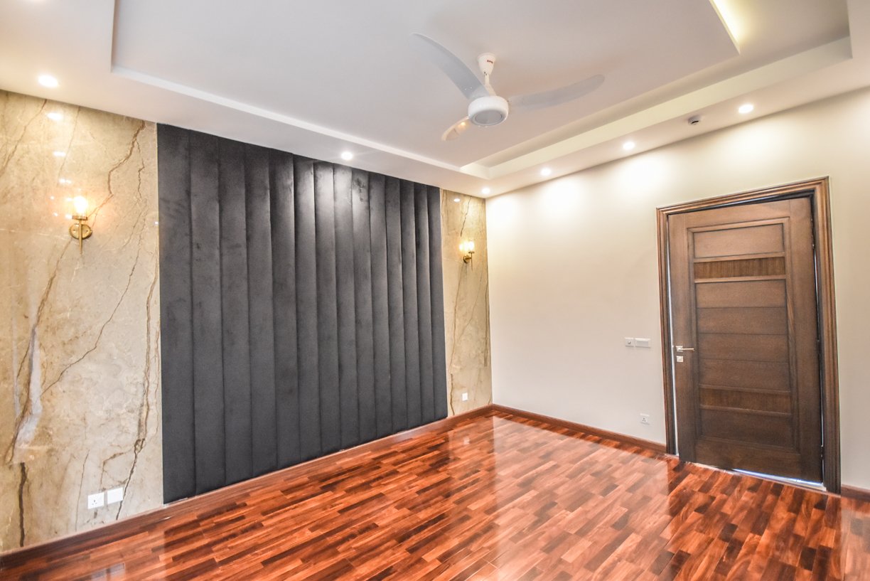 5 Marla house for sale in Banker Avenue Lahore