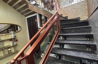 1 Kanal Modern design slightly use the house for sale in C Block Phase 6  DHA LAHORE