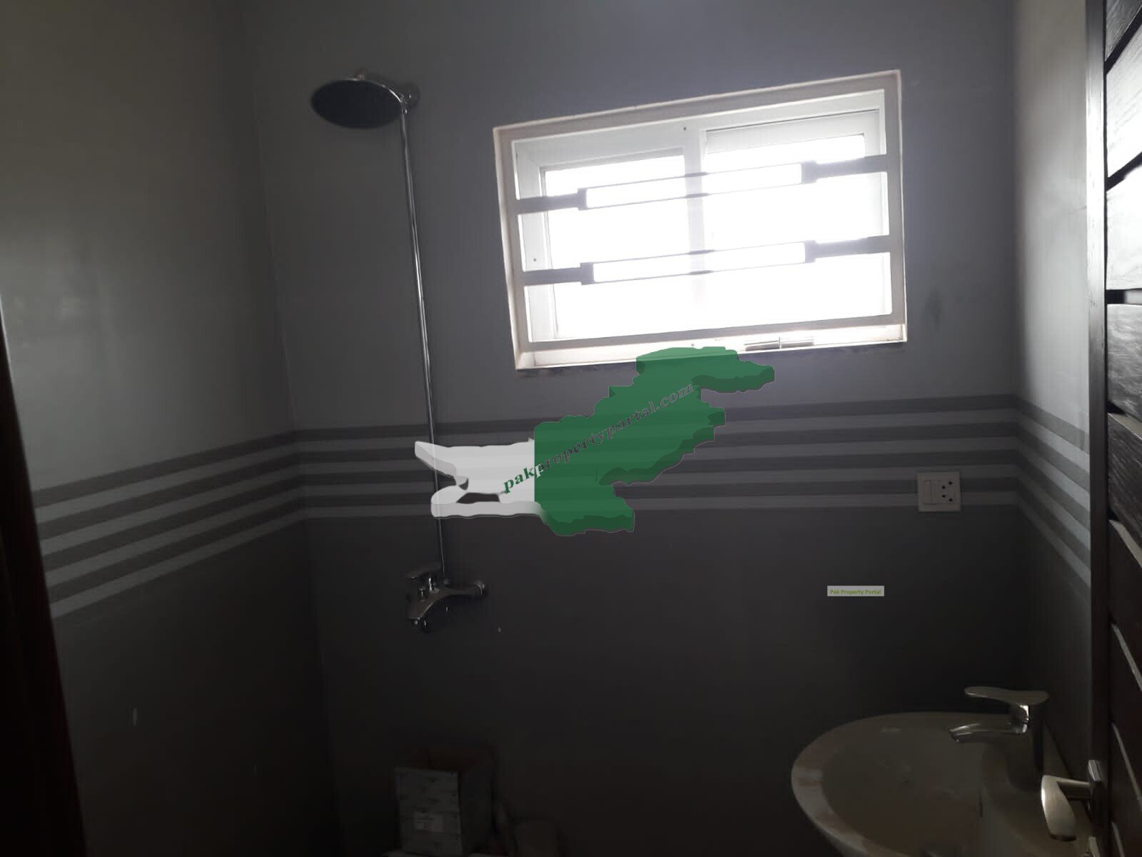 8MARLA Double storey house available for rent  in Bahria Orchard Lahore