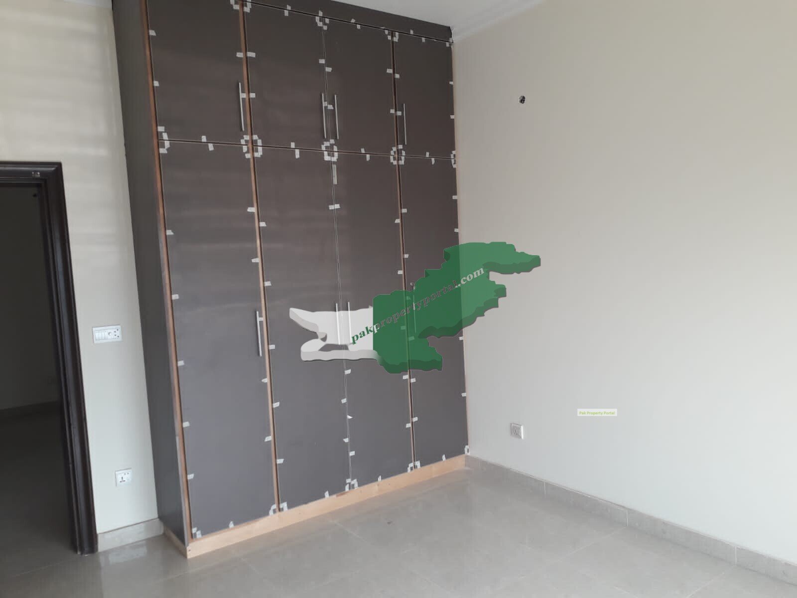 8MARLA Double storey house available for rent  in Bahria Orchard Lahore