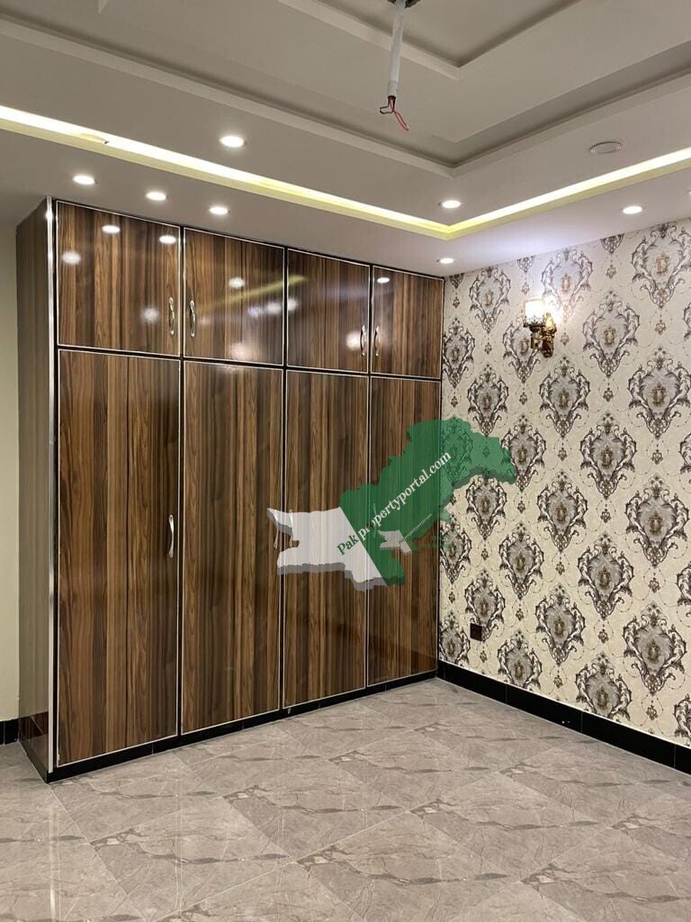 3.5 Marla house for sale in Edan coteg rod shaheen street 1  Near DHA road Adil hospital Lahore