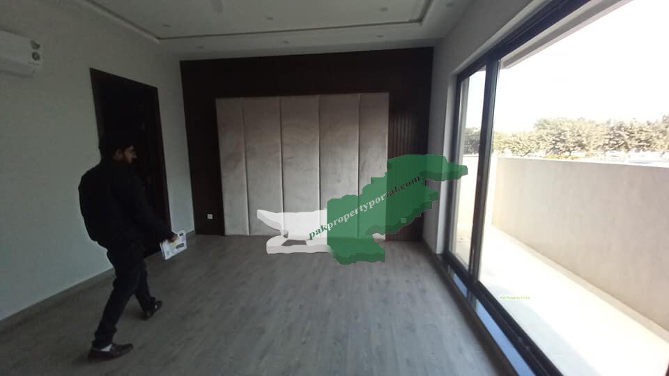 house for sale in DHA PHASE 6 Lahore
