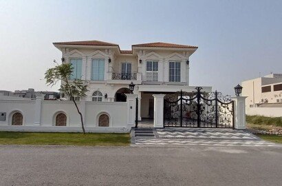 Brand new house for sale in DHA PHASE 7