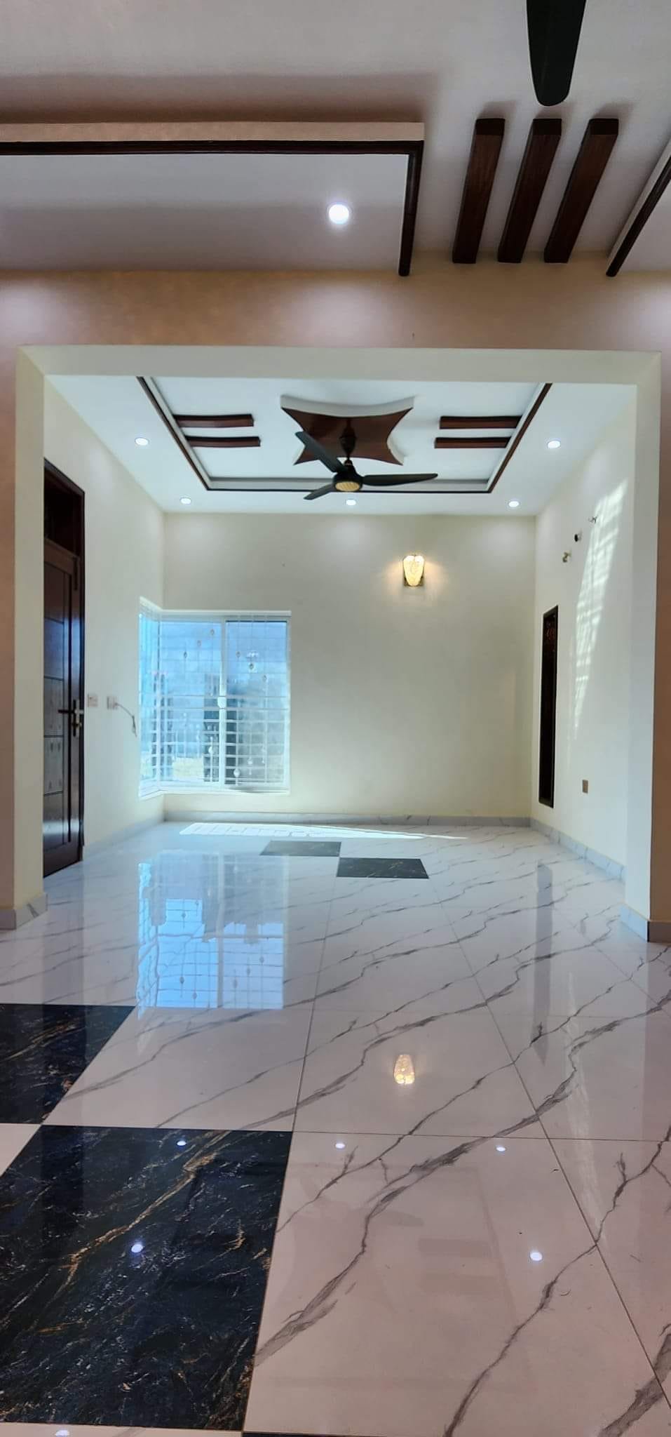 5 Marla house Available for sale in Central Park Housing Society Lahore