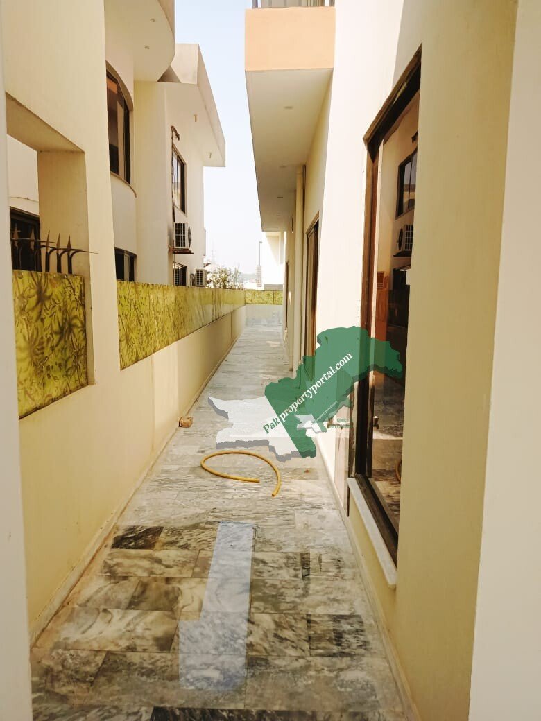 1 kanal Double unit House  for sale in Multi Garden  B17 islamabad
