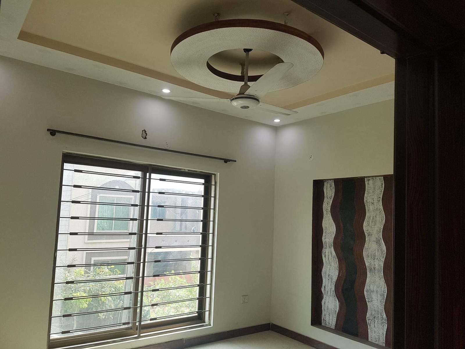 5 Marla House available for Rent Bahria town Lahore