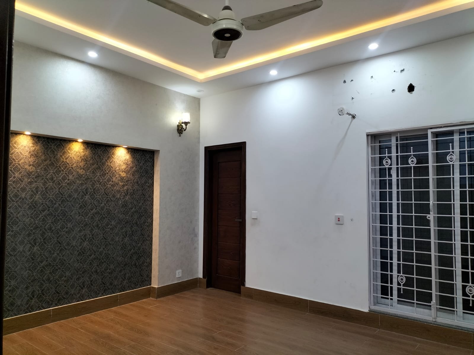 5 Marla New House for Rent  Bahria town Lahore