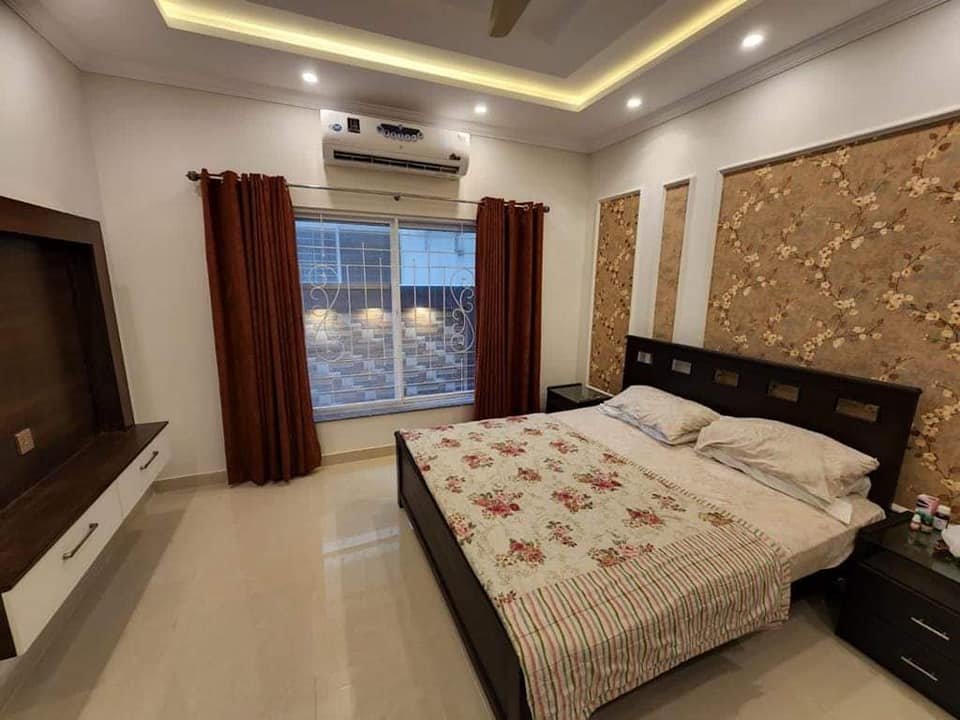 10 Marla Brand new house for sale inTariq Gardens E Block near Wapda town Lahore
