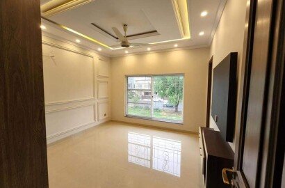 10 Marla Brand new house for sale inTariq Gardens E Block near Wapda town Lahore