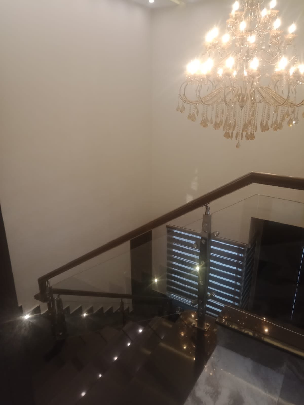 1 Kanal Beautiful Upper Portion For RENT in Jasmine Block Bahria Town Lahore