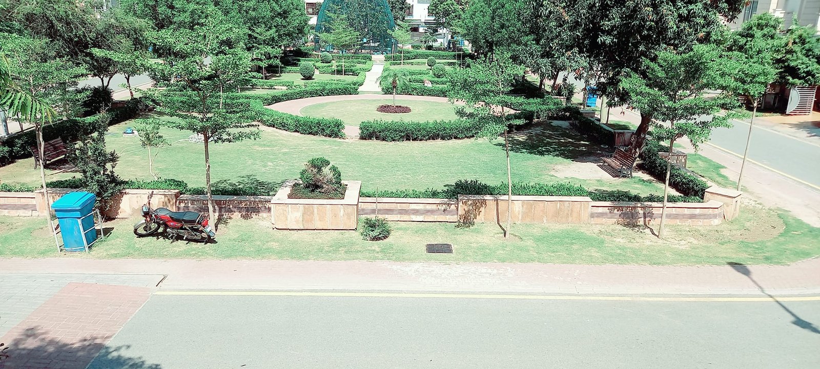 5 Marla Facing Park Use House for Sale in DREAM GARDENS DEFENCE ROAD LAHORE