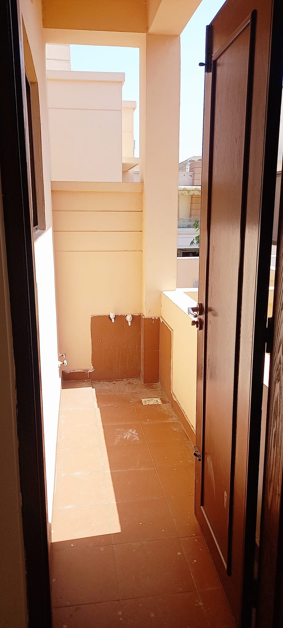 5 Marla Facing Park Use House for Sale in DREAM GARDENS DEFENCE ROAD LAHORE
