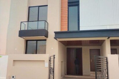5 Marla Luxury House for Sale in Dream Garden Defence Road Lahore