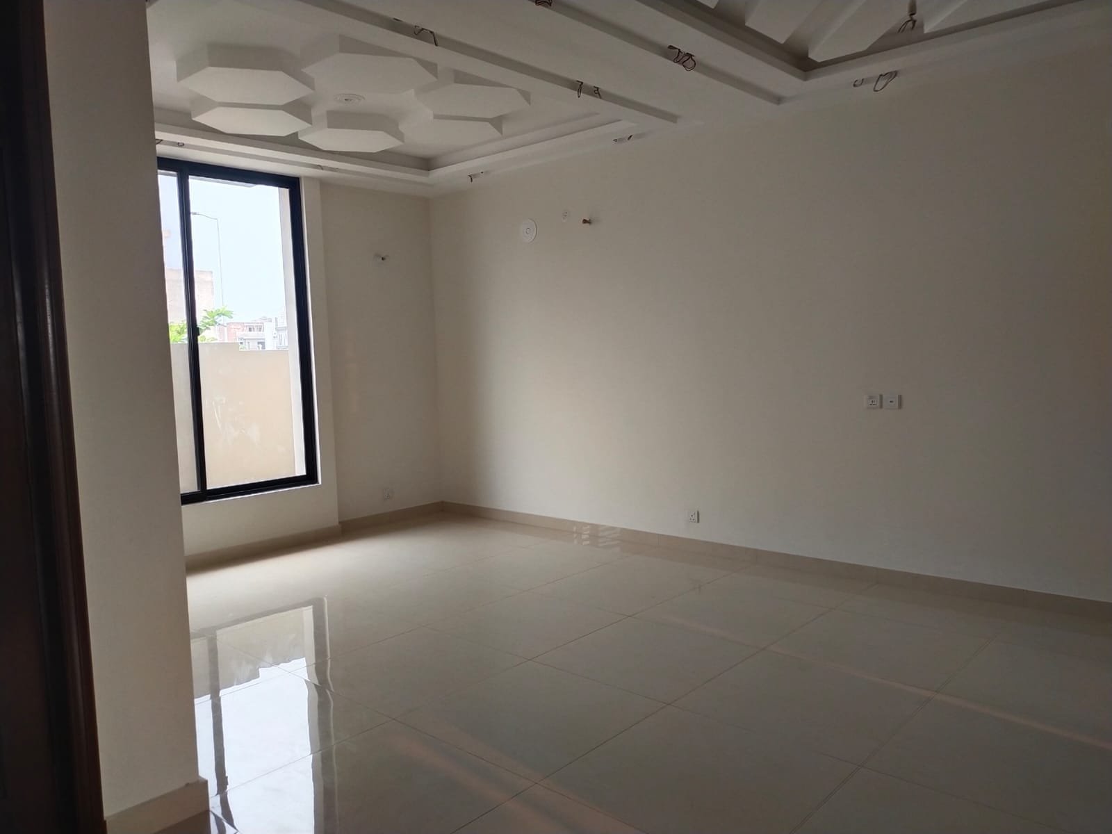 5 Marla Luxury House for Sale in Dream Garden Defence Road Lahore