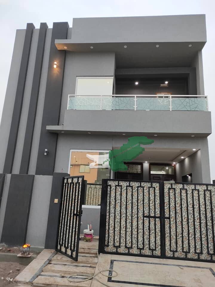 5 Marla brand new house available for sale in Park View city Lahore Opposite DHA eme