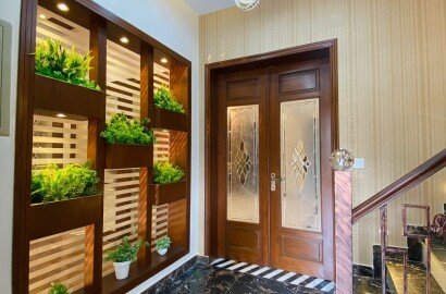 10 Marla Luxury House For Sale In   Overseas B Bahria Town Lahore
