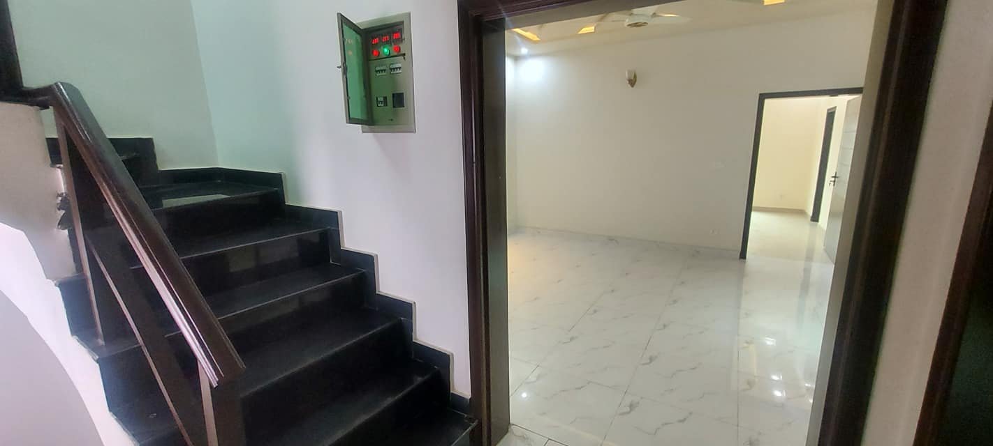 7 Marla Brand new house For sale Lake City Lahore