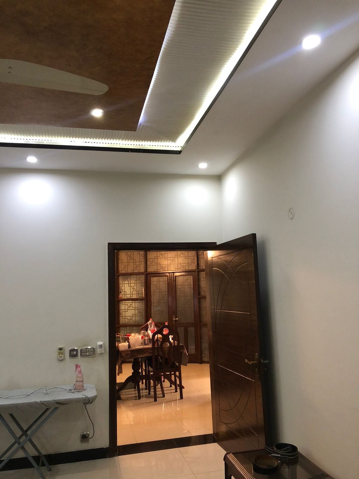 10 marla used a house with a basement for sale in  Bahria town Lahore