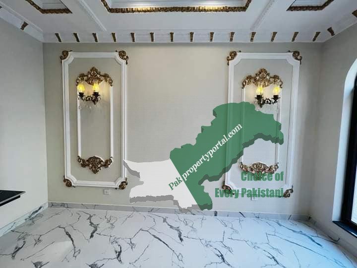 4 Marla Victorian Style House For Sale In Model Town Link Road Opposite Macdonald's