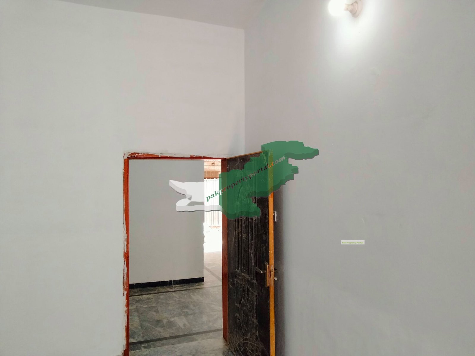 4.2 Marla House Available for sale in Chungi Amar Sidhu, Shanghai Road, Bandian Wala Pull, opposite Punjab society, Pak