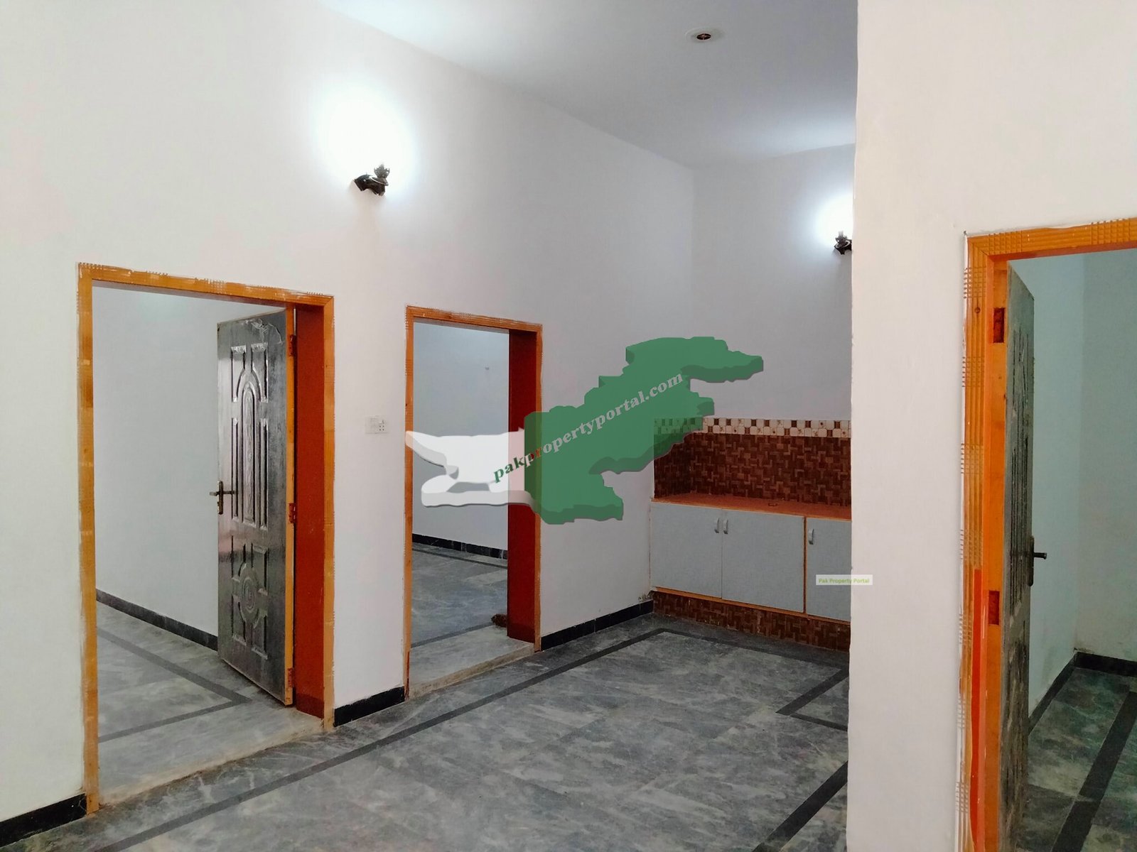 4.2 Marla House Available for sale in Chungi Amar Sidhu, Shanghai Road, Bandian Wala Pull, opposite Punjab society, Pak