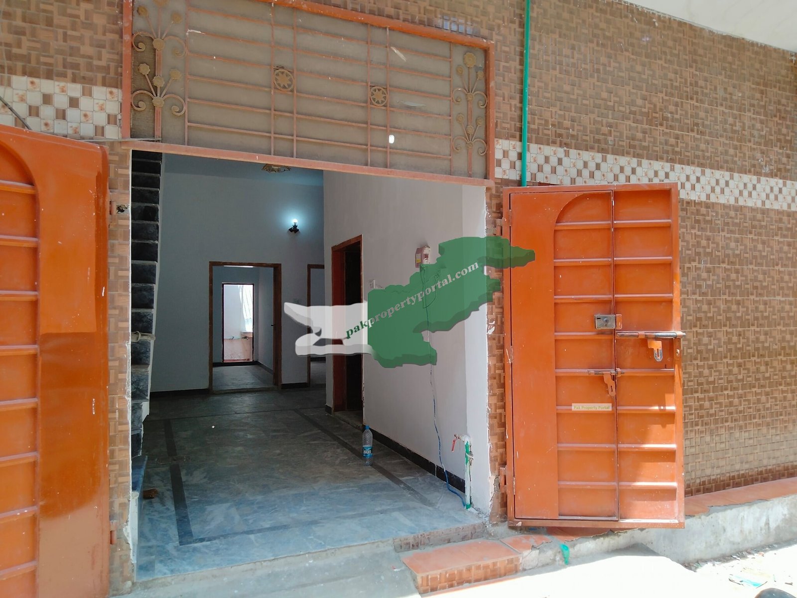 4.2 Marla House Available for sale in Chungi Amar Sidhu, Shanghai Road, Bandian Wala Pull, opposite Punjab society, Pak