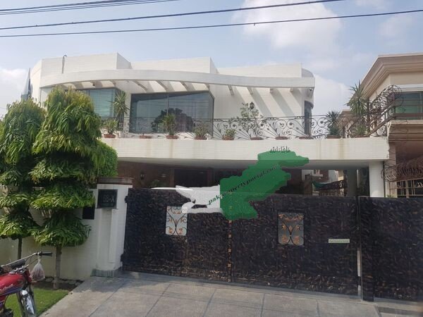 23 Marla House for sale in Dha phase 3 , X block  Lahore