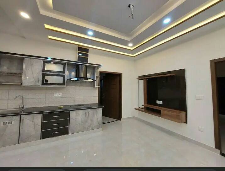 5 Marla house for sale in park view city Lahore