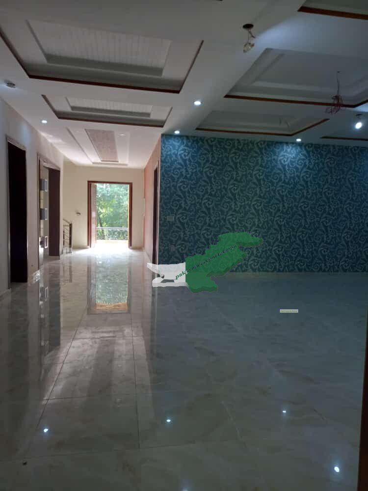 1-kanal House For Sale In Nashman E Iqbal ll Lahore