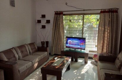 5 Marla house for sale In the center of sector D Bahria town Lahore