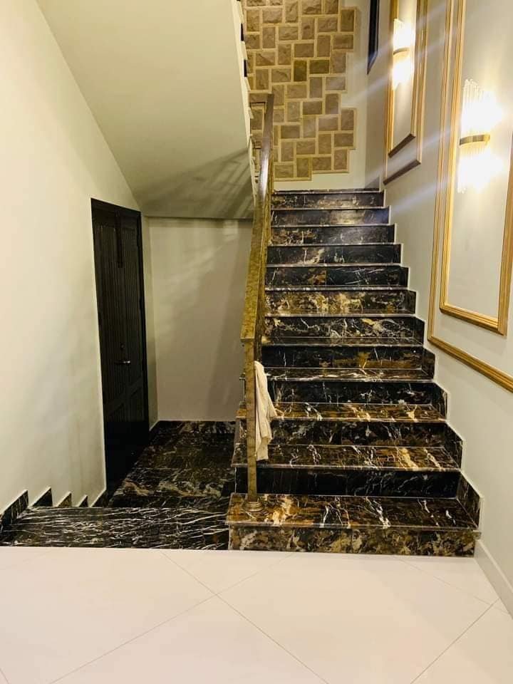 400 sqaure yard house for sale in Gulistan-e-Johar Karachi
