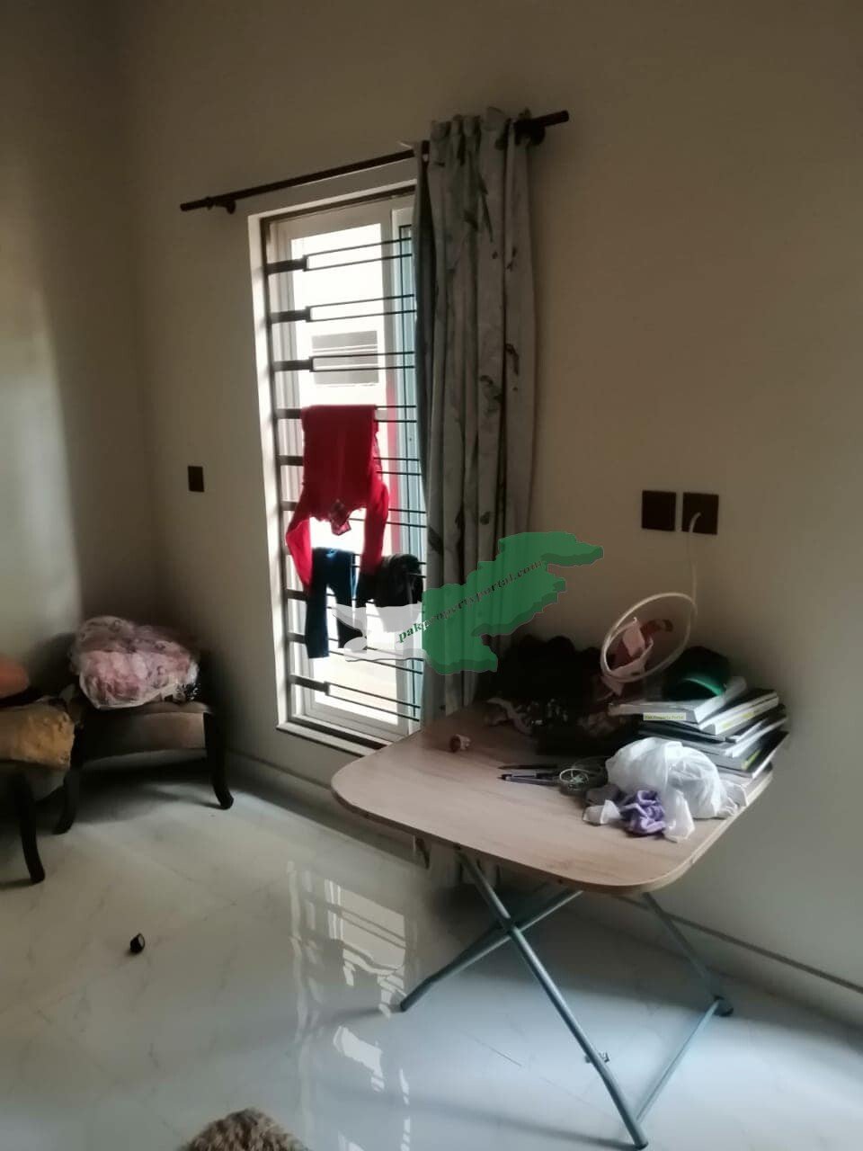 10 Marla beautiful Used House For Sale in Park view city in Lahore