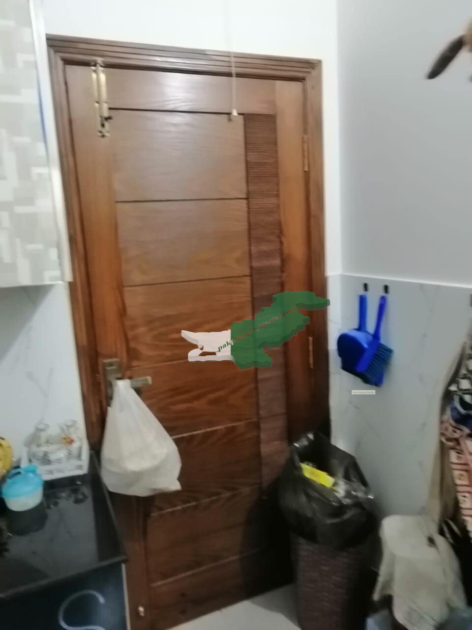10 Marla beautiful Used House For Sale in Park view city in Lahore