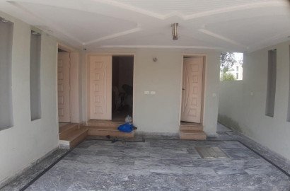 7 Marla Lower Portion Available For Rent in bahria Town, CC block , Sector D Lahore