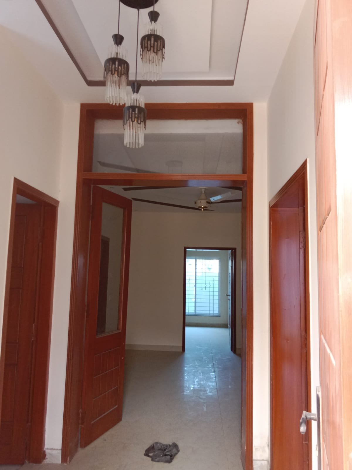 8-marla house available for Rent in Dream Gardens Lahore