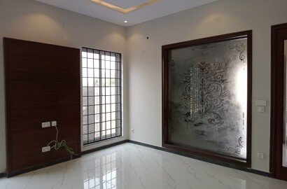 10 Marla brand new house available for rent Sector F Bahria Town Lahore