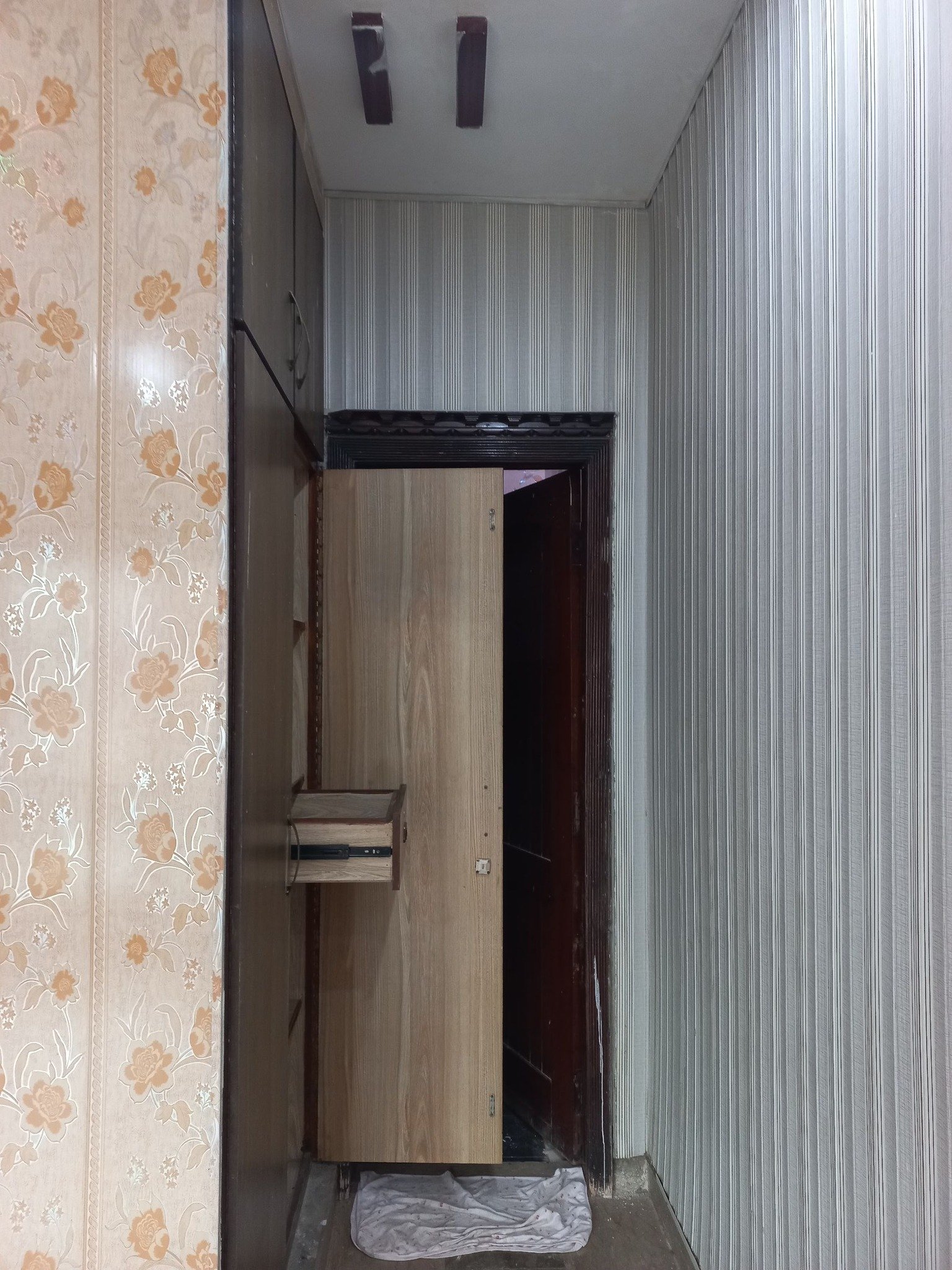 5 Marla upper portion available for rent in Bahria town Lahore
