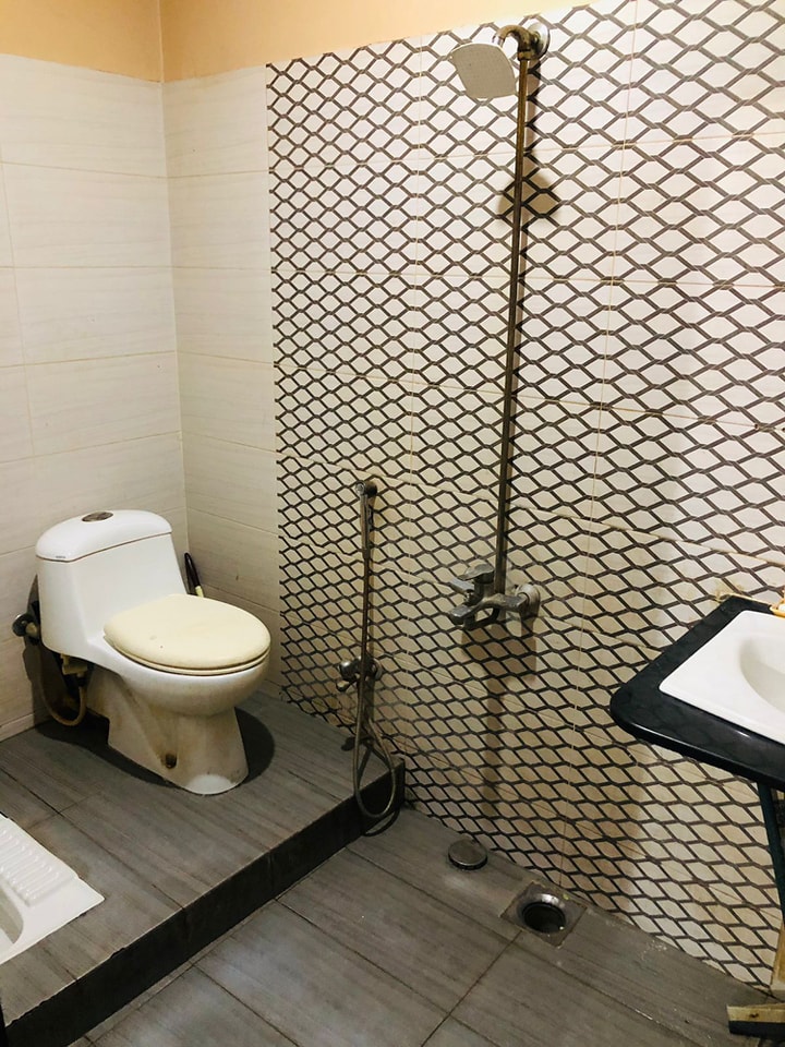 207sqyd House for sale in Block 14  Gulistan e Jauhar  Karachi