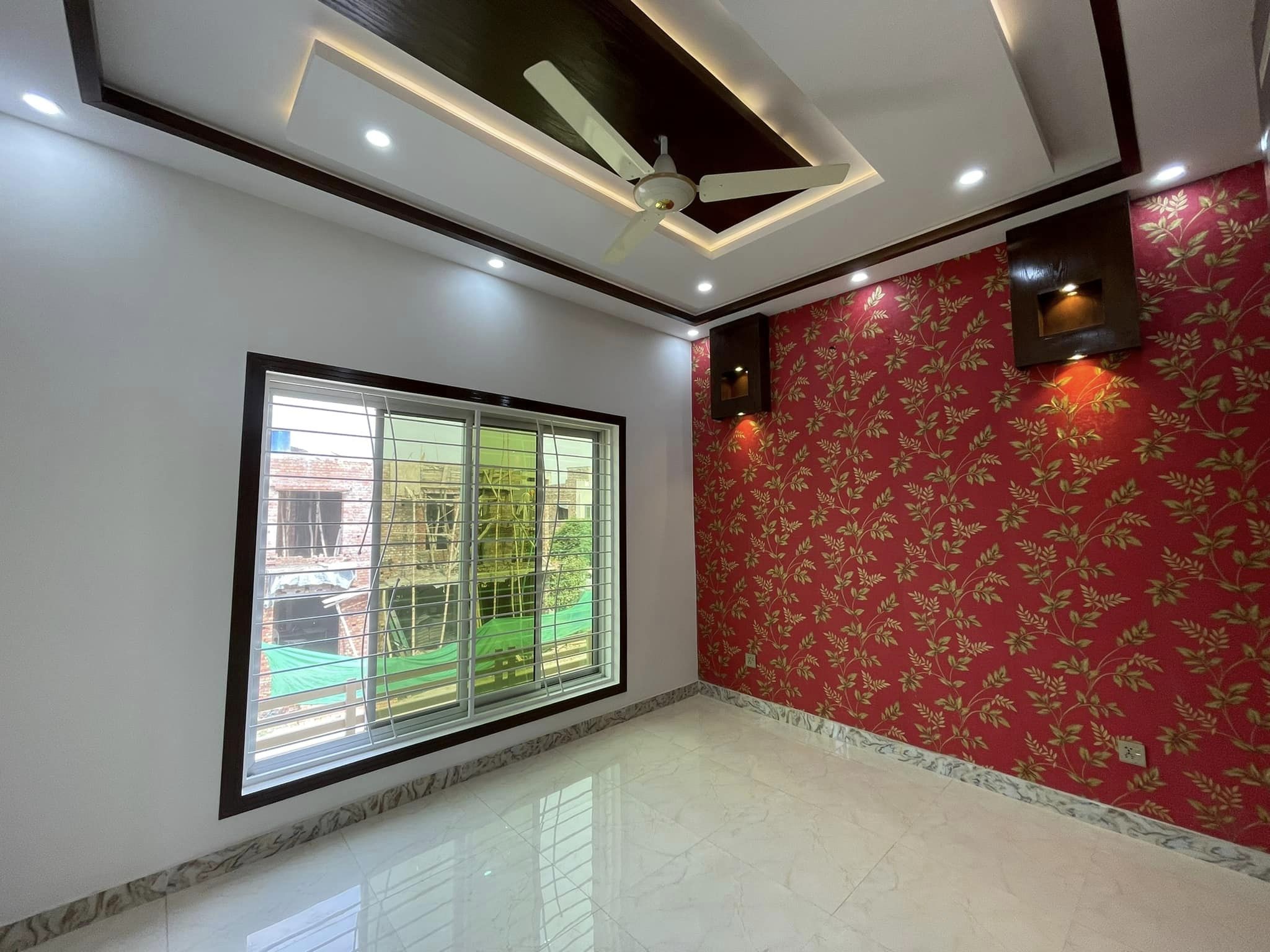5 Marla brand new house for Sale in Bahria town Lahore