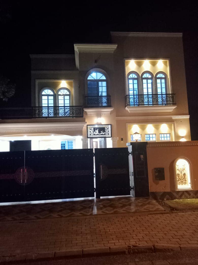 10 Marla Brand new low budget House For Sale In Bahria Town Lahore