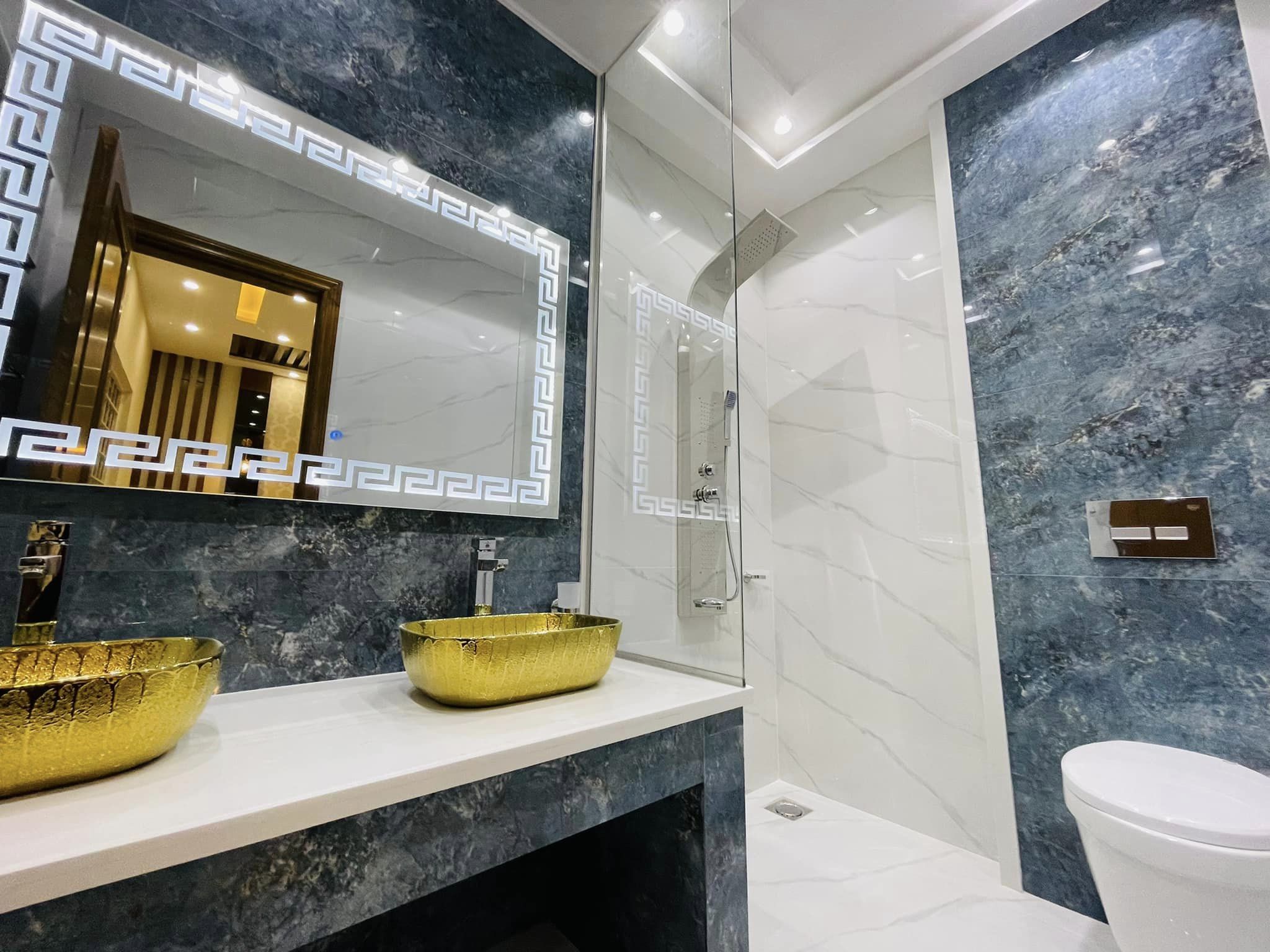 10 Marla brand new modern designed house for sale in Bahria town Lahore