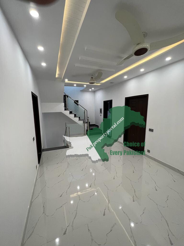 5 Marla ultra modern House Canal Valley Near Bahria town Lahore